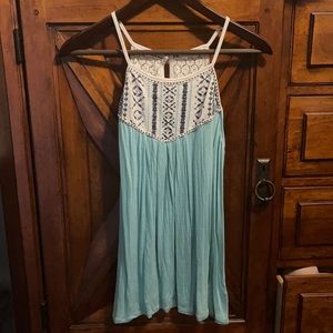 Very cute jolt tank top